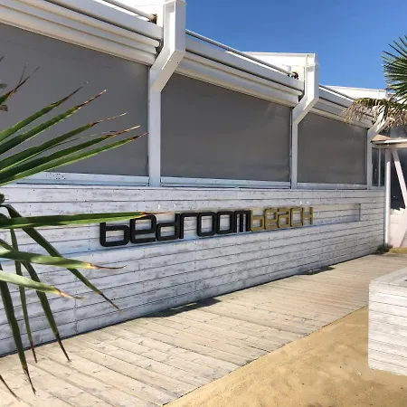 Celebrity Exclusive Cacao * סאני ביץ'